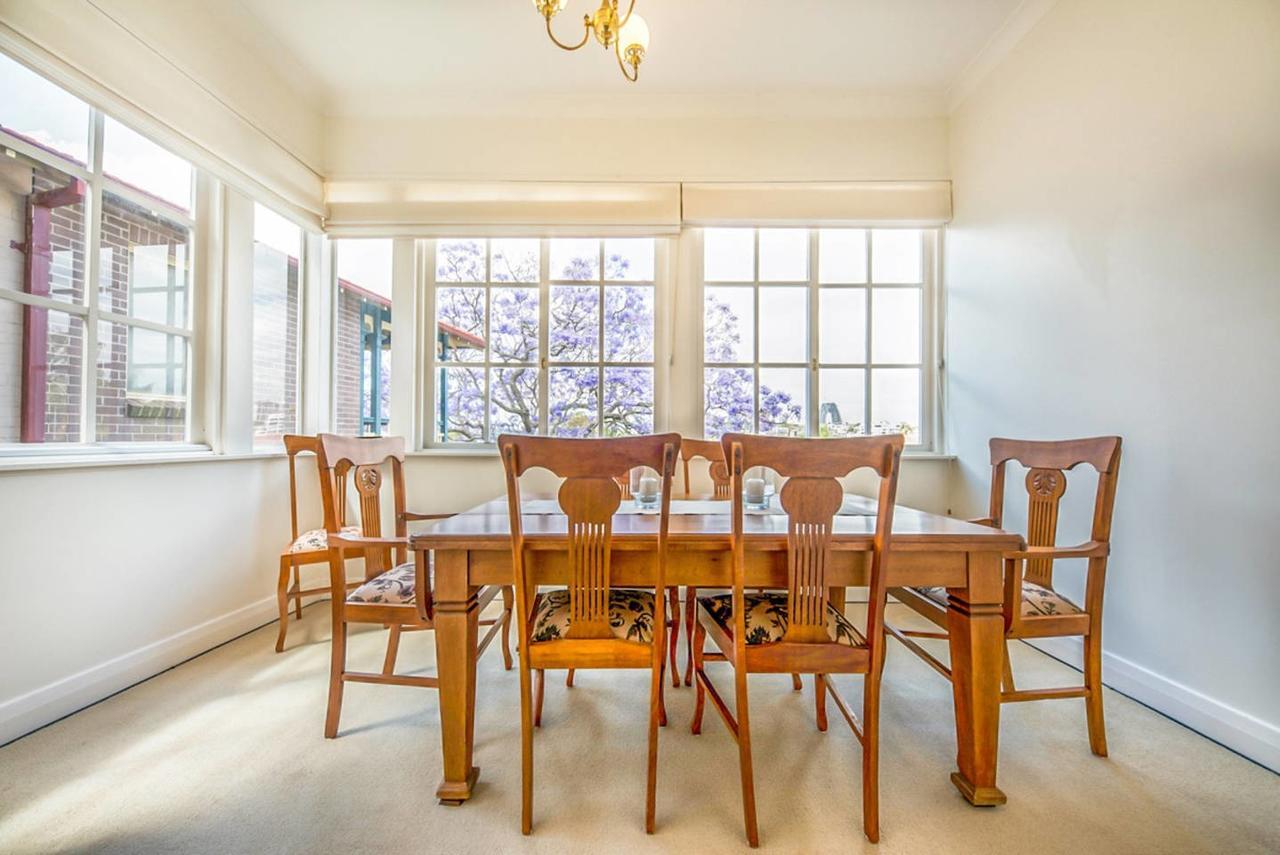 Apartment Spacious Art Deco 2 Bedroom Neutral Bay Gem